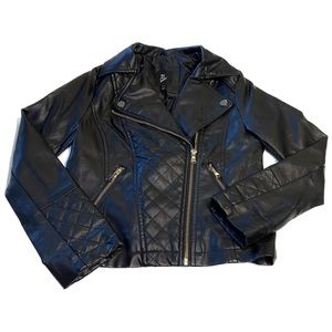 EUC Art Class Girls Black Faux Leather Moto Jacket - size Medium 7/8